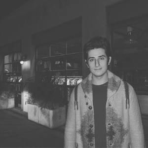 Meet your Posher, Sam